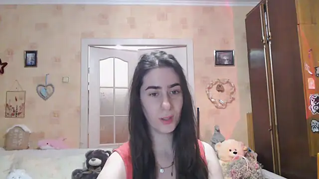 INELIKA online show from November 2025 05:57:01 PM