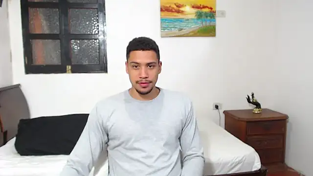 Jhors  Collens online show from December 2025 05:13:01 AM