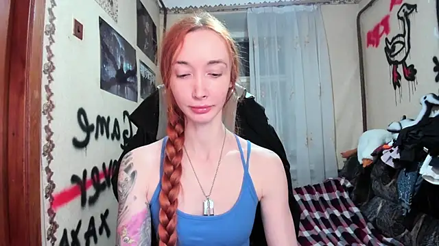 Roxy Silver online show from December 2025 08:59:01 PM