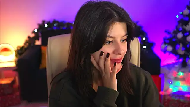 NicoleMun online show from December 2024 12:17:02 PM