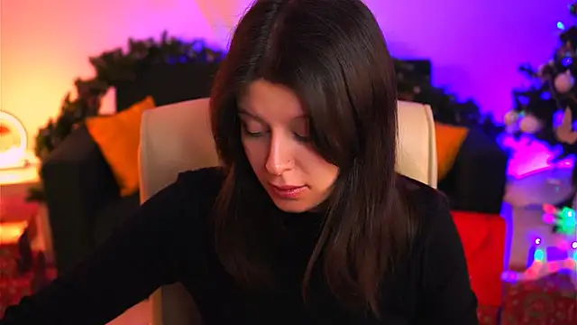 NicoleMun online show from December 2024 04:50:02 AM