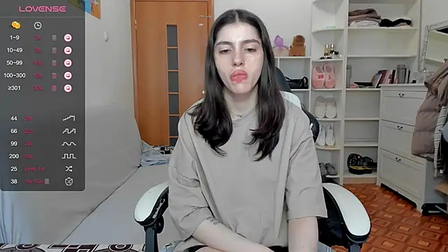 Snapshot of broosnica1 chatting on April 2026 07:22:01 AM broosnica1 online show from April 2026 07:22:01 AM