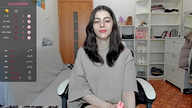 Snapshot of broosnica1 chatting on April 2026 07:30:02 AM broosnica1 online show from April 2026 07:30:02 AM