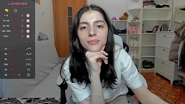 Snapshot of broosnica1 chatting on April 2026 01:52:02 PM broosnica1 online show from April 2026 01:52:02 PM