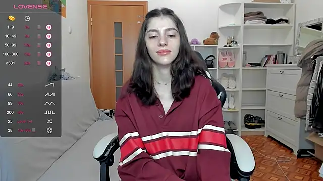 Snapshot of broosnica1 chatting on April 2026 07:28:01 AM broosnica1 online show from April 2026 07:28:01 AM