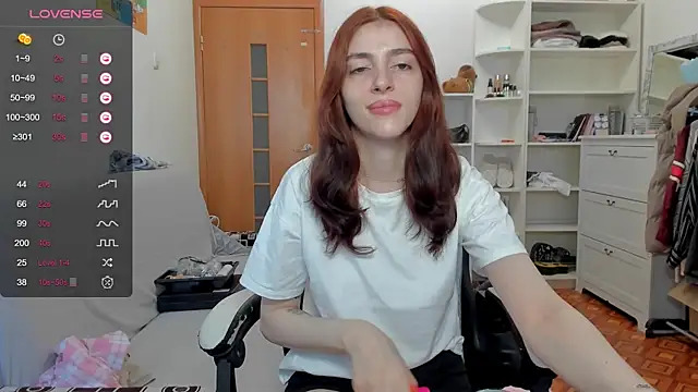 Snapshot of broosnica1 chatting on May 2026 09:47:02 AM broosnica1 online show from May 2026 09:47:02 AM