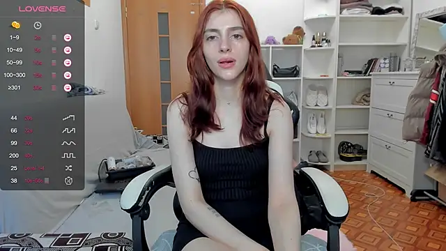 Snapshot of broosnica1 chatting on May 2026 02:45:01 PM broosnica1 online show from May 2026 02:45:01 PM