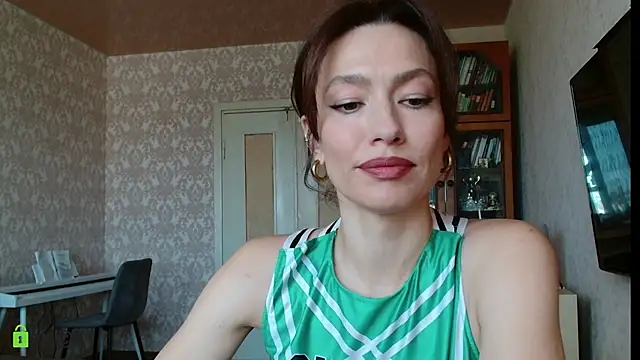 Snapshot of alicia_spicy chatting on July 2026 07:33:02 AM alicia spicy online show from July 2026 07:33:02 AM