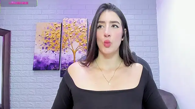  AlejaCruz  online show from October 2025 07:11:02 PM