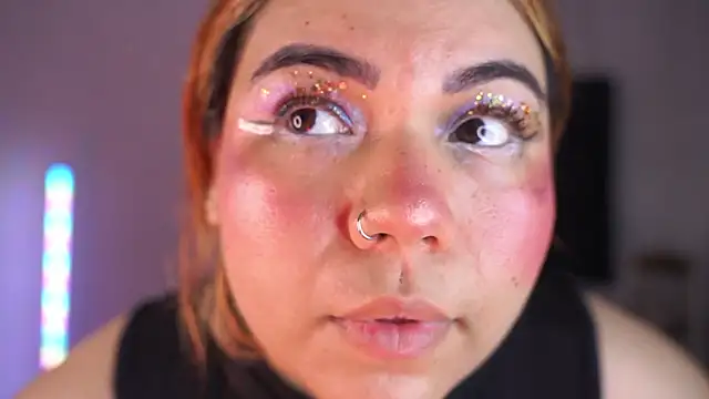 Samanta cutee online show from March 2026 12:11:02 PM