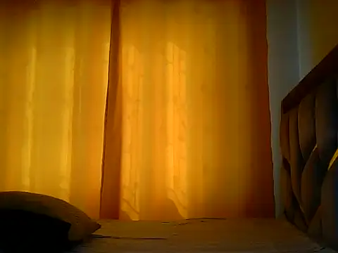 Snapshot of KINKYGIRL30 chatting on October 2025 12:24:02 PM KINKYGIRL30 online show from October 2025 12:24:02 PM