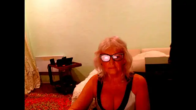 Natali7634 online show from October 2025 06:08:02 PM