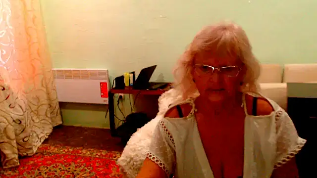 Snapshot of Natali7634 chatting on November 2025 06:58:01 AM Natali7634 online show from November 2025 06:58:01 AM