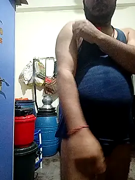 DeepakXxxR86 online show from December 2025 06:24:02 PM