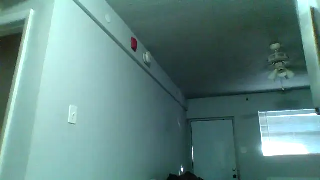 Snapshot of bigdick5157 chatting on October 2025 10:32:02 PM bigdick5157 online show from October 2025 10:32:02 PM