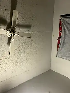 bigdick5157 online show from February 2026 04:35:01 AM