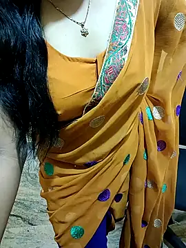 Snapshot of Nithya_05 chatting on September 2025 05:18:01 AM Nithya 05 online show from September 2025 05:18:01 AM