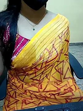Snapshot of Nithya_05 chatting on September 2025 06:04:02 AM Nithya 05 online show from September 2025 06:04:02 AM