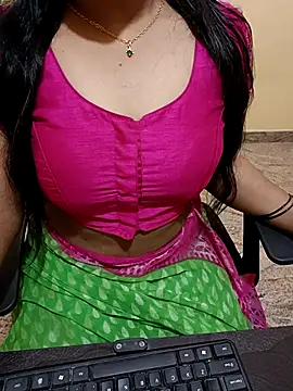 Snapshot of Nithya_05 chatting on September 2025 05:55:02 AM Nithya 05 online show from September 2025 05:55:02 AM