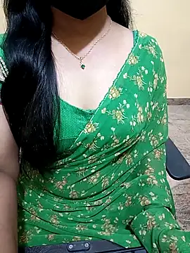 Snapshot of Nithya_05 chatting on October 2025 04:57:01 AM Nithya 05 online show from October 2025 04:57:01 AM