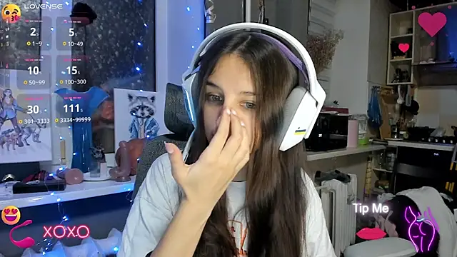  Nika Kik online show from November 2025 06:30:01 PM