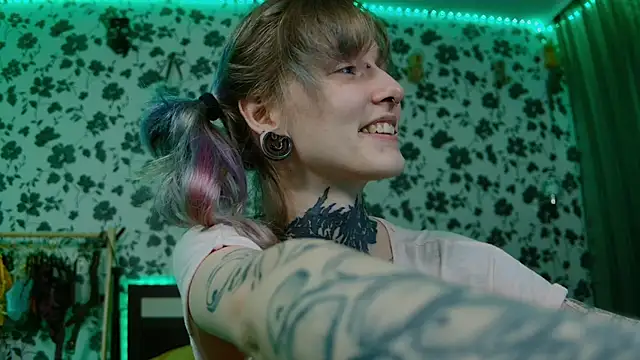 Littlespacemouse online show from September 2025 10:11:01 PM