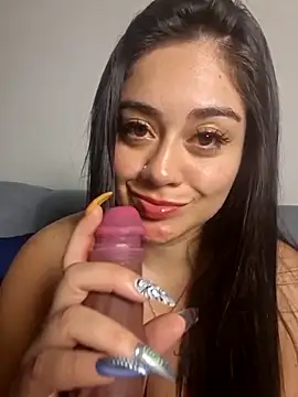 nahomi sweett online show from March 2026 03:34:01 AM