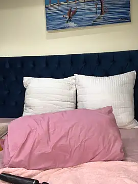 Snapshot of Nicole_Liam_ chatting on September 2025 07:35:01 PM Nicole Liam online show from September 2025 07:35:01 PM