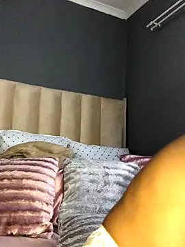 Snapshot of Nicole_Liam_ chatting on October 2025 01:34:01 PM Nicole Liam online show from October 2025 01:34:01 PM