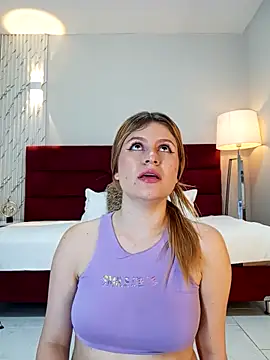 Emmaa Blonde online show from September 2025 10:42:02 AM