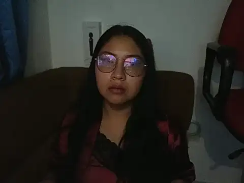 Caroll Luna online show from December 2024 10:50:01 AM