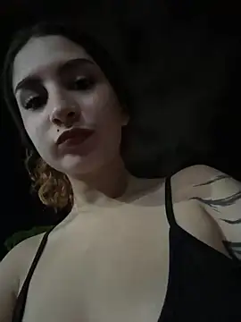 Mon Cherry online show from September 2025 12:36:02 AM