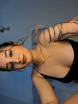 Mon Cherry online show from April 2026 01:08:01 AM