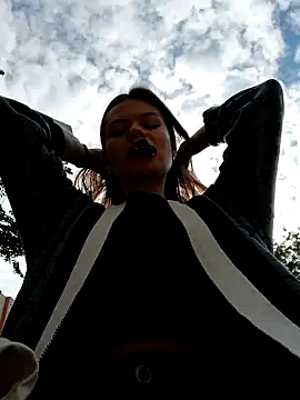 Violeta 12- online show from February 2025 01:33:01 PM