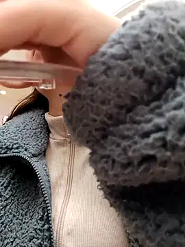 Violeta 12- online show from March 2025 07:58:02 PM