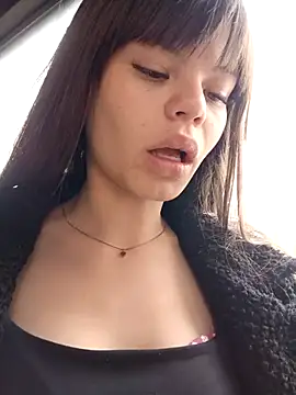 Violeta 12- online show from October 2025 05:21:02 PM