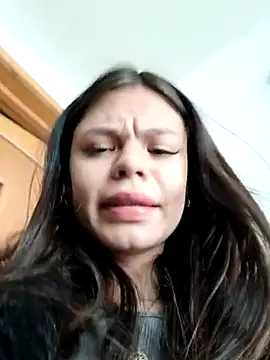 Snapshot of Violeta_12- chatting on June 2026 03:35:02 PM Violeta 12- online show from June 2026 03:35:02 PM