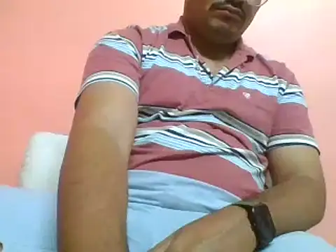 naughtymike0007 online show from December 2025 03:17:02 PM