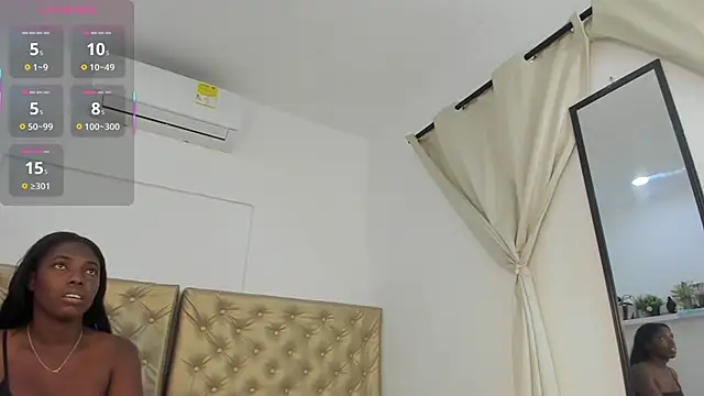 Alessiiaa  online show from September 2025 07:50:01 PM