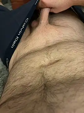 Straightlad95 online show from January 2026 11:52:02 PM