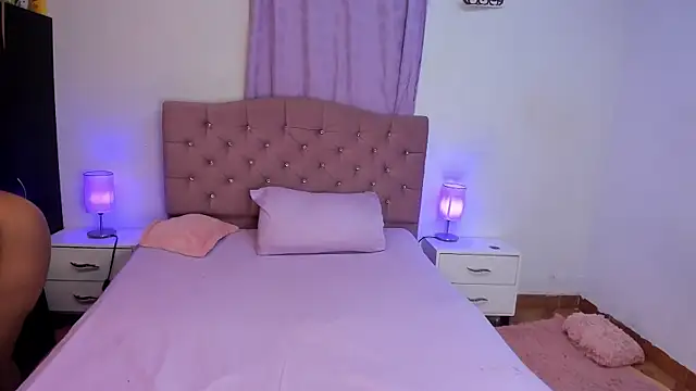 Latinabombsheell online show from January 2025 06:23:02 AM