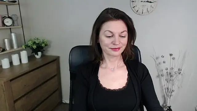 VivianWILD online show from January 2025 09:59:01 AM