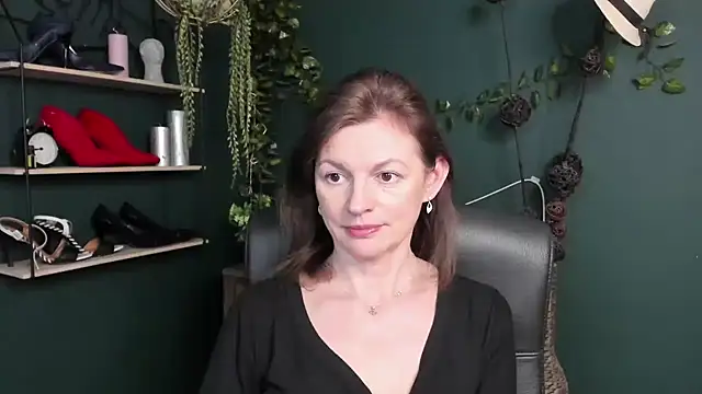 VivianWILD online show from March 2025 10:15:02 AM