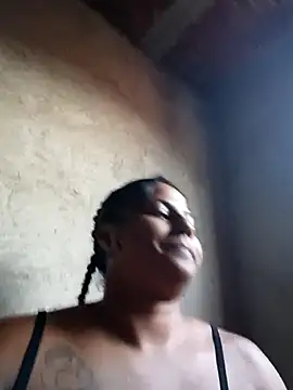 Giselabrunette25 online show from November 2025 09:48:01 PM