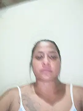Giselabrunette25 online show from May 2026 11:33:01 PM