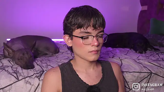 Angelo 018 online show from November 2025 04:05:01 AM