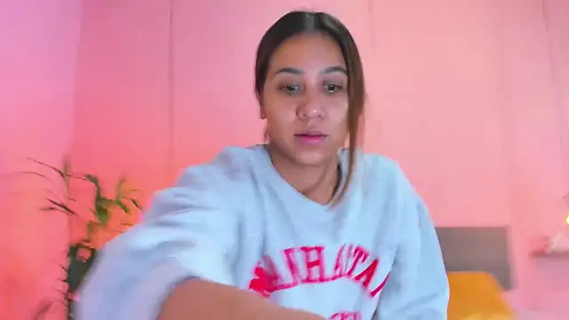 Snapshot of Alana_Suares1 chatting on March 2025 11:16:01 AM Alana Suares1 online show from March 2025 11:16:01 AM