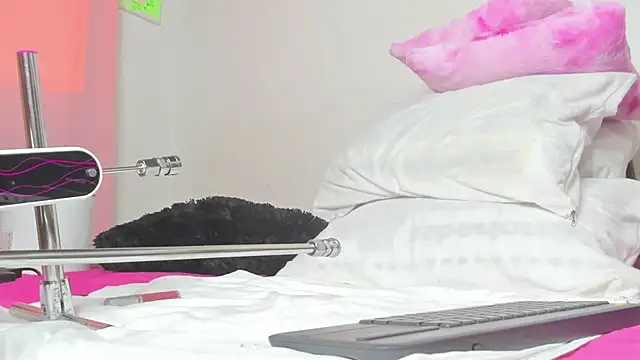 Ashley Miiller1 online show from January 2025 02:26:01 PM