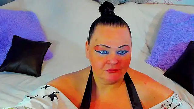 Snapshot of MilanaBiegert chatting on January 2025 06:22:02 AM MilanaBiegert online show from January 2025 06:22:02 AM