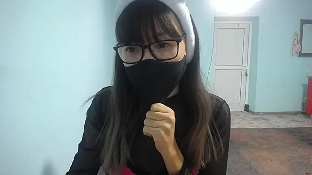 elllaaxx online show from October 2025 03:32:01 AM